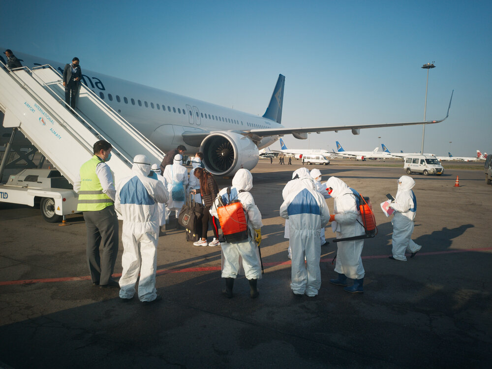 Medical Repatriation. A medical control team meets a repatriation flight.